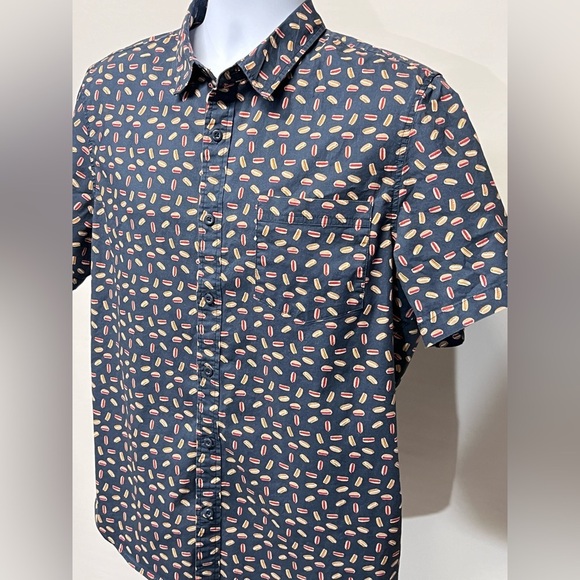 🛍️PUBLIC OPINION Men’s Navy blue hotdog print button down size L. - Picture 3 of 11